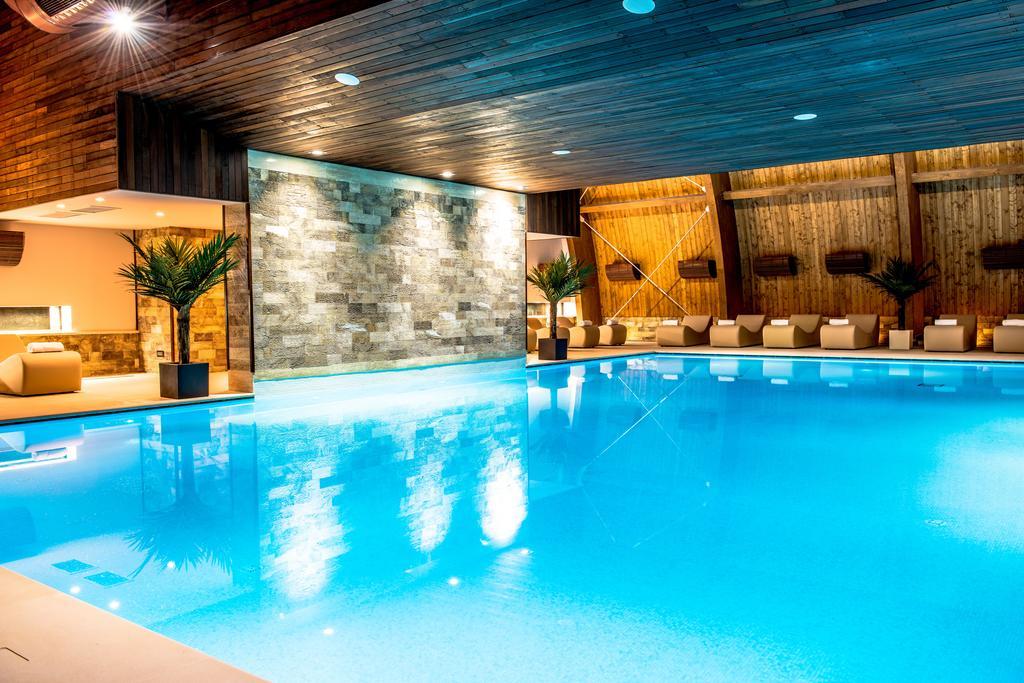 Premier Palace Spa Hotel Bucharest Exterior photo The swimming pool at the hotel